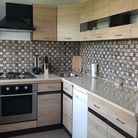 L.E.C. Travel Apartments Ventspils Bagian luar foto